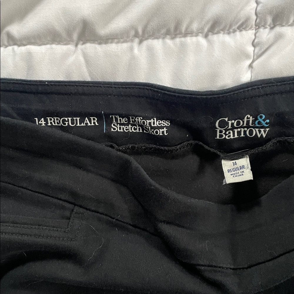Croft & Barrow Black Mini Skort size 14 - Picture 3 of 3